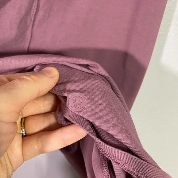 Lululemon Cinch it Dress in Purple Size 6 - Picture 6 of 6